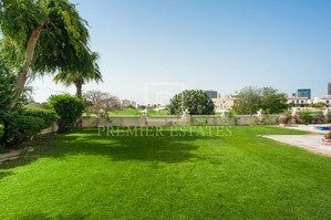 Lakeside Villa — Luxury villa for rent in Umm Suqeim